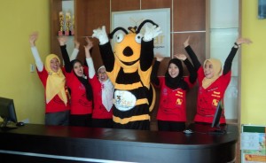 Teacher-With-Bee-300x184